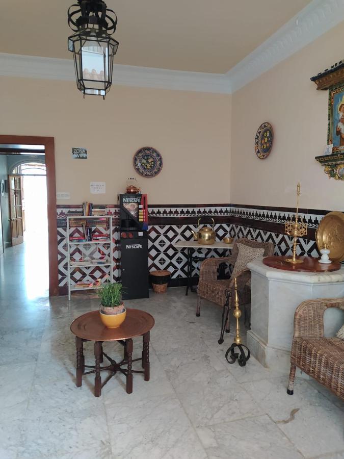 Hostal Andalucia Chipiona Exterior photo